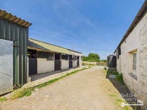 Stables- click for photo gallery